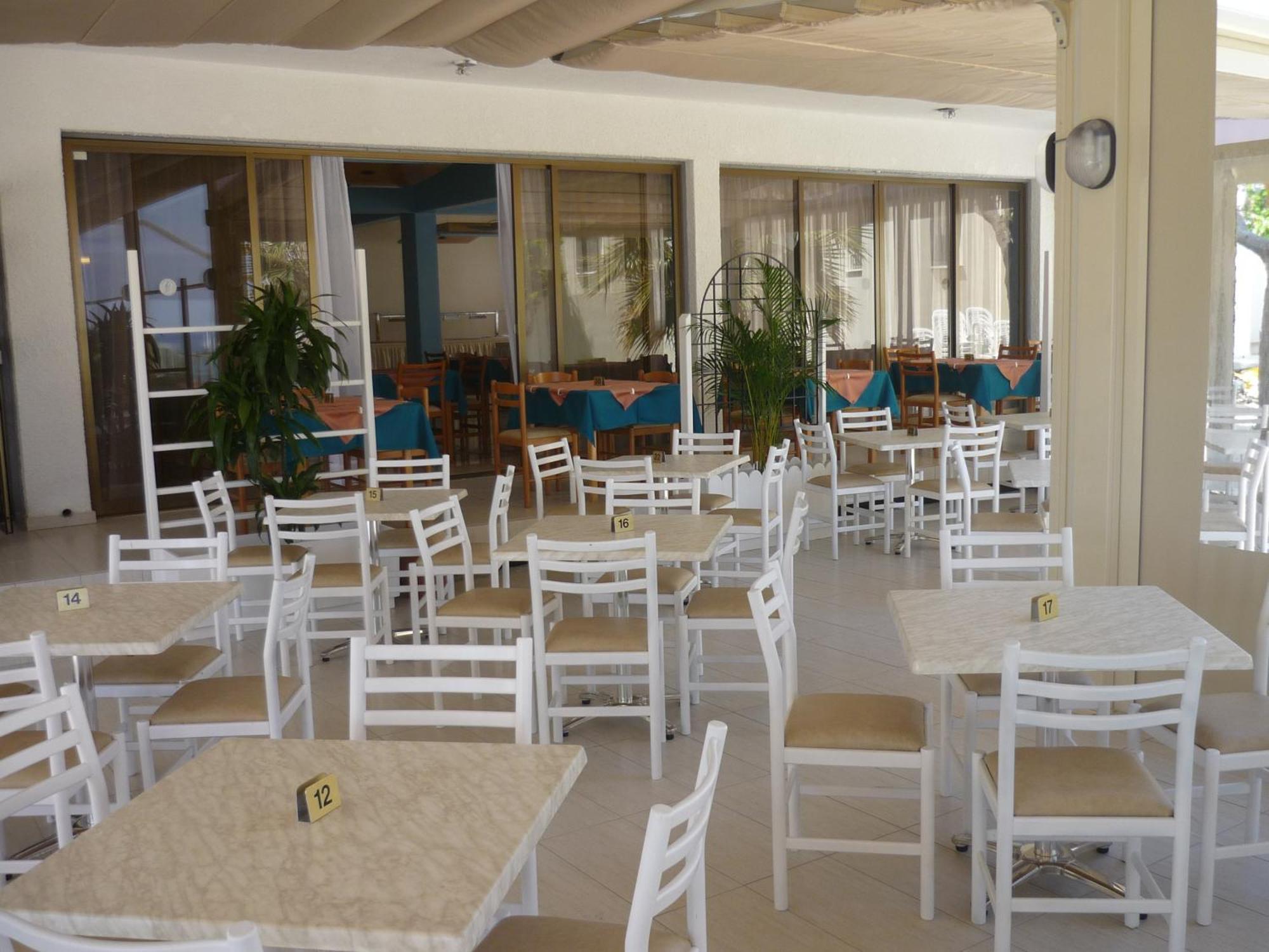 Penelope Beach Hotel Apts 프로타라스 외부 사진